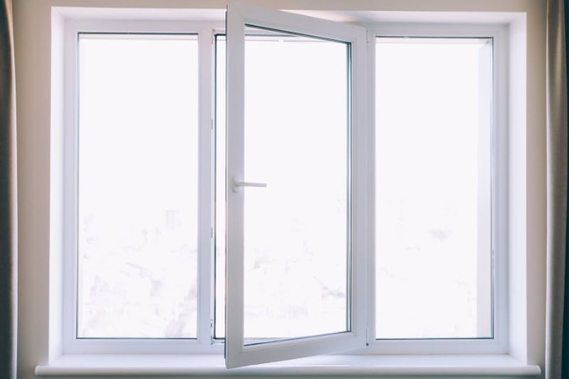 Aislamiento térmico con ventanas de PVC